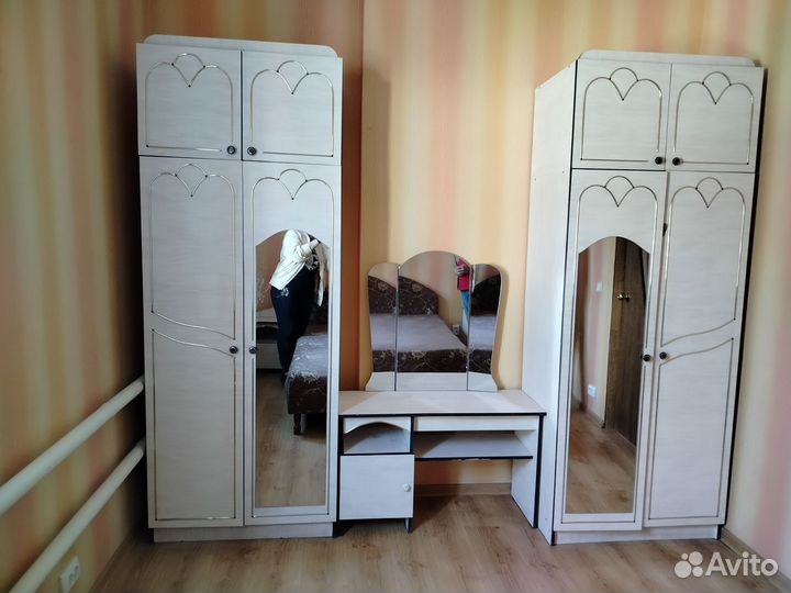Спальный гарнитур бу