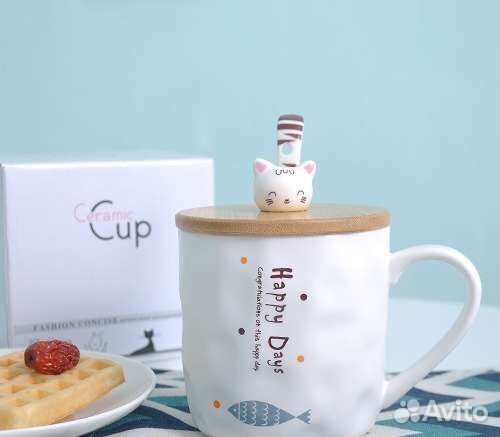 Кружка в комплекте с крышкой и ложкой