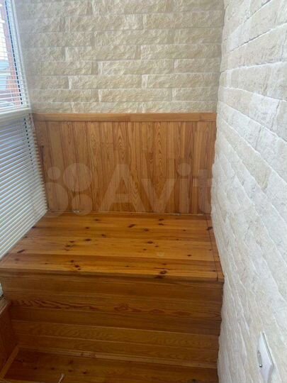 2-к. квартира, 74 м², 1/8 эт.