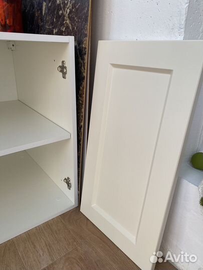 Шкаф навесной