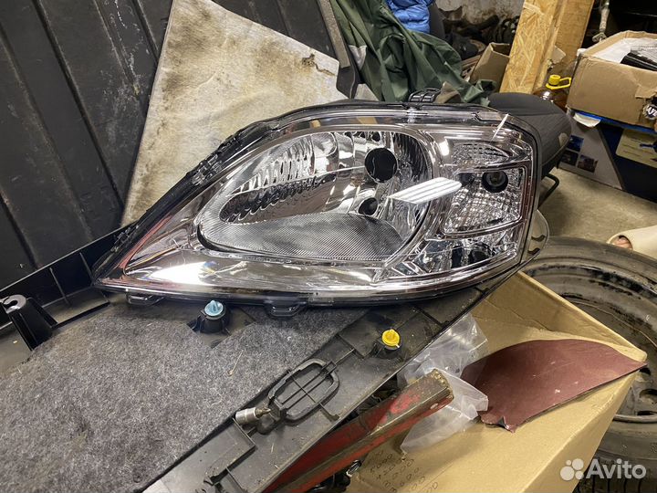 Фара левая на Лада Ларгус / Рено Логан 2010-14г.в