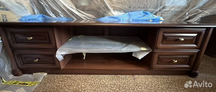 Тумба под тв