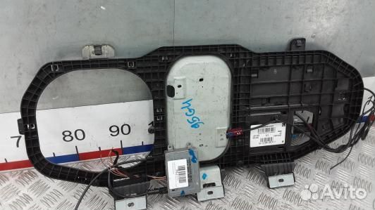 Антенна mercedes benz M-class W164 (95G04WF01)