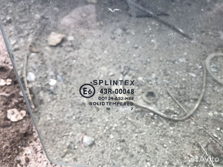 Стёкла передние дверные Peugeot 107