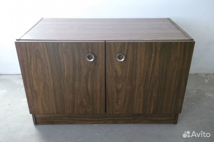 Тумба двудверная полированная