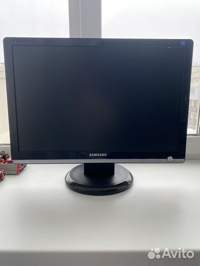 Монитор samsung syncmaster 223