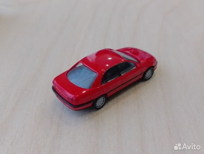 Opel Omega B седан (1994-2003)