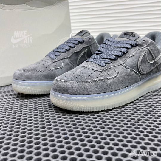Кроссовки Nike air force 1