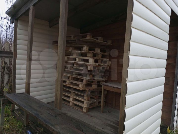 Дача 20 м² на участке 6 сот.