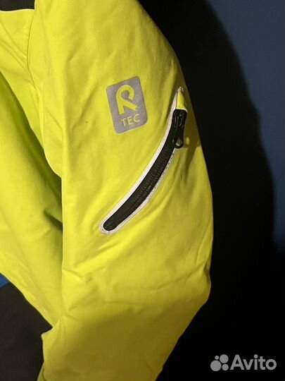 Горнолыжный комбинезон