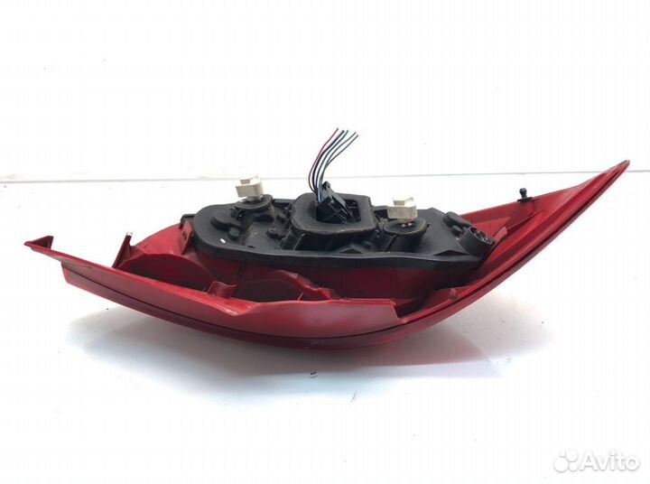 Фонарь 13211841 Opel Corsa D (2006-2014)