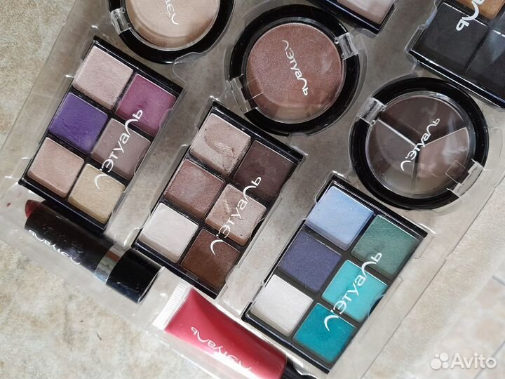 Набор теней для макияжа