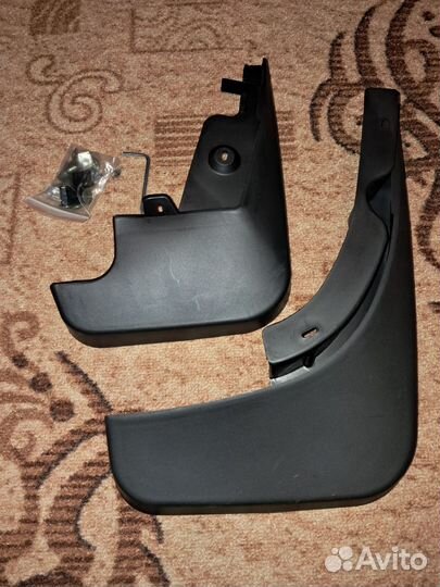 Брызговики Audi Q5 8R