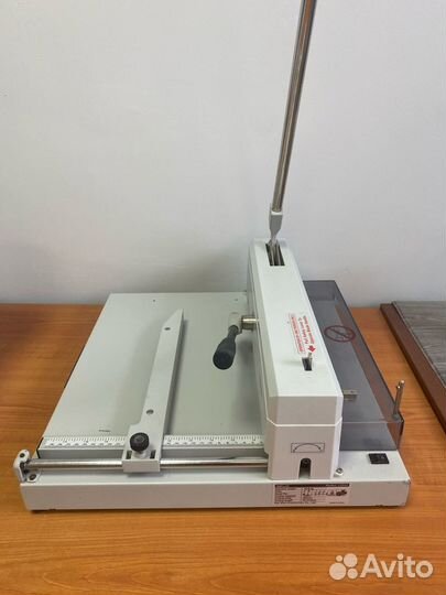 Резак для бумаги гильотинный KW-triO 3943/13943