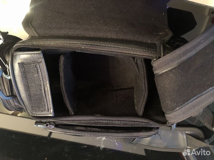 Сумка Sony для фотоаппаратов и видеокамер