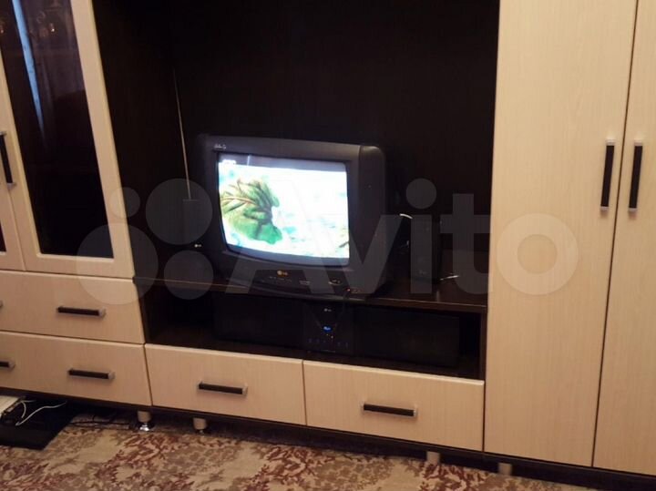 1-к. квартира, 43 м², 8/12 эт.