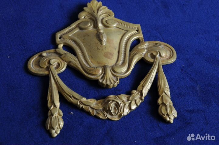Бронзовая старинная мебельная накладка