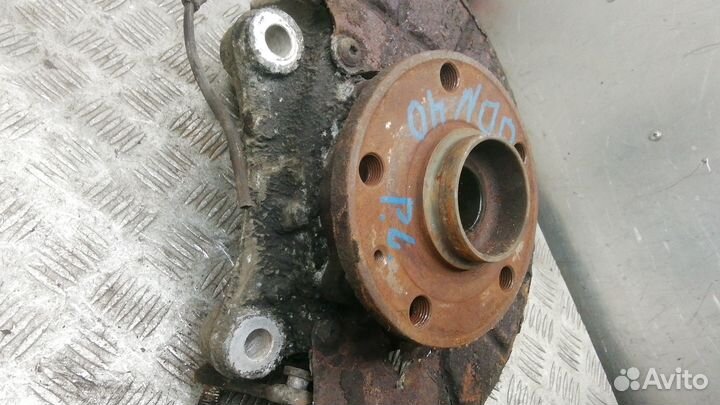 Ступица передняя левая volkswagen passat B6 2005-2