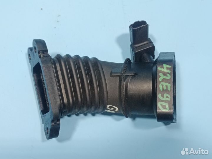 Патрубок Peugeot Partner,Citroen Berlingo