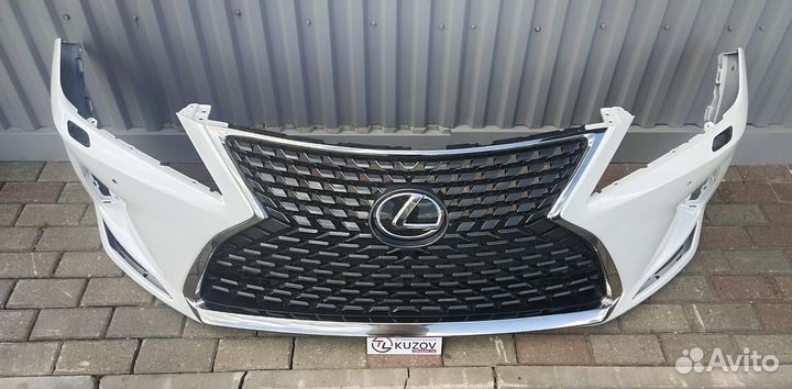 Бампер Lexus RX с решеткой радиатора белый 19-23