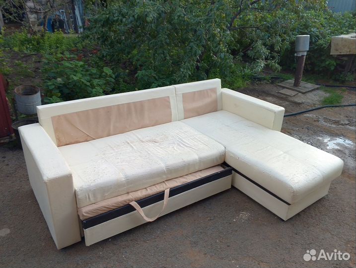 Диван Б/У Угловой