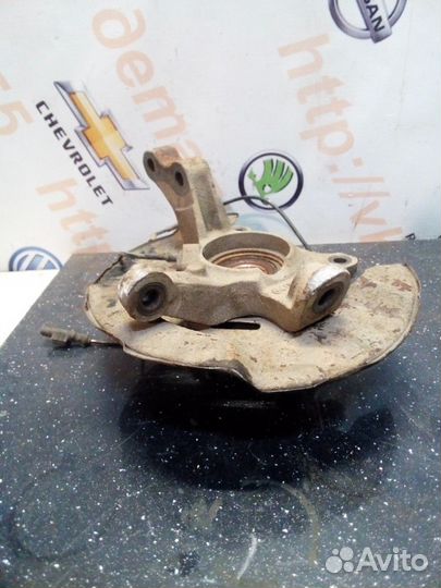 Ступица передняя в сборе цапфа Geelly Emgrand