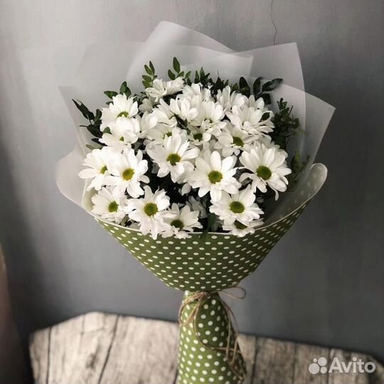 Букет из ромашковых хризантем, доставка