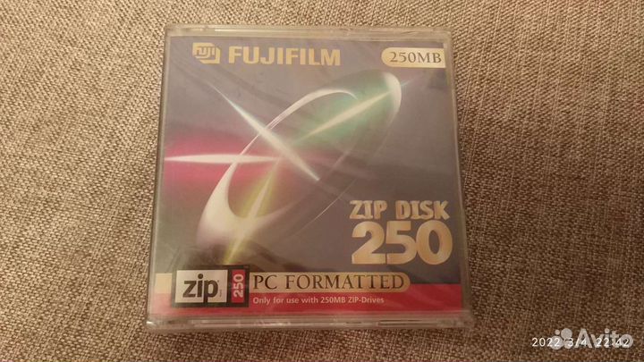 Zip disk