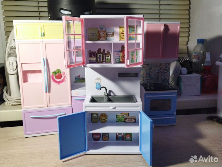 Игровая кухонная мебель для кукол