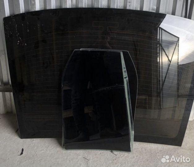 Задние стекла на камри 50/55