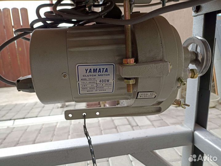 Стол для оверлока