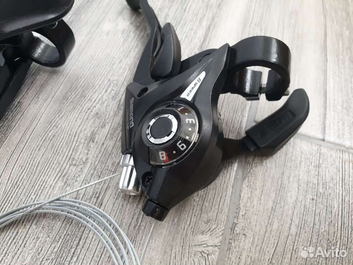 Комплект манеток комборучки 3х8 (цена за 2шт)