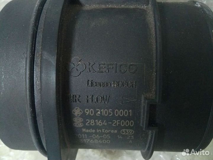 Датчик расхода воздуха Kia Sorento 2 2012