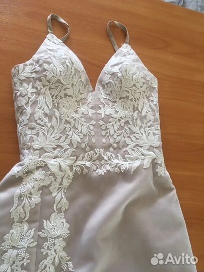 Пошив свадебных, вечерних платьев