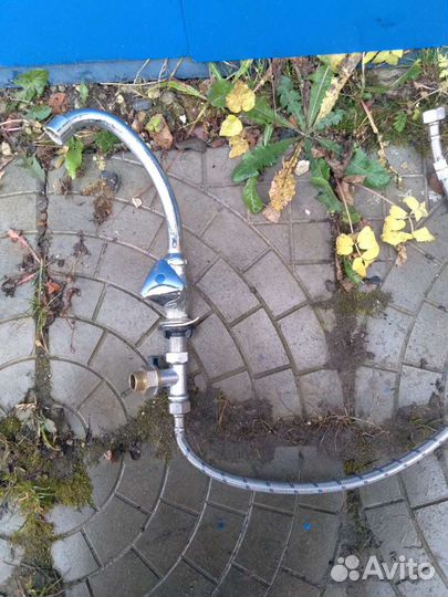 Смеситель.Кран холодной воды