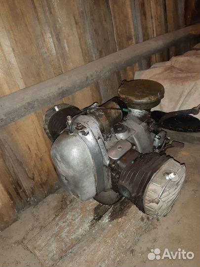 Двигатель М-72