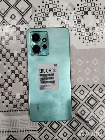 Мобильные телефоны