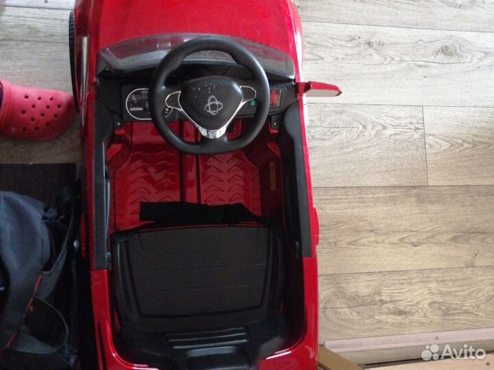 Детский электромобиль бу