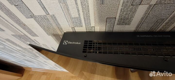 Электрокамин с эффектом пламени бу electrolux