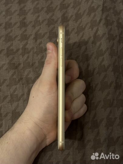 iPhone 8 Plus, 64 ГБ