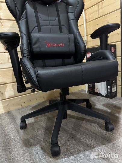Игровое компьютерное кресло A4Tech Bloody GC-500