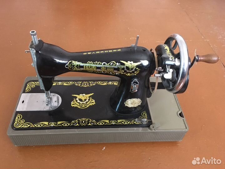 Швейная машинка