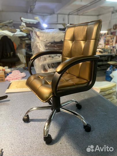 Компьютерное кресло