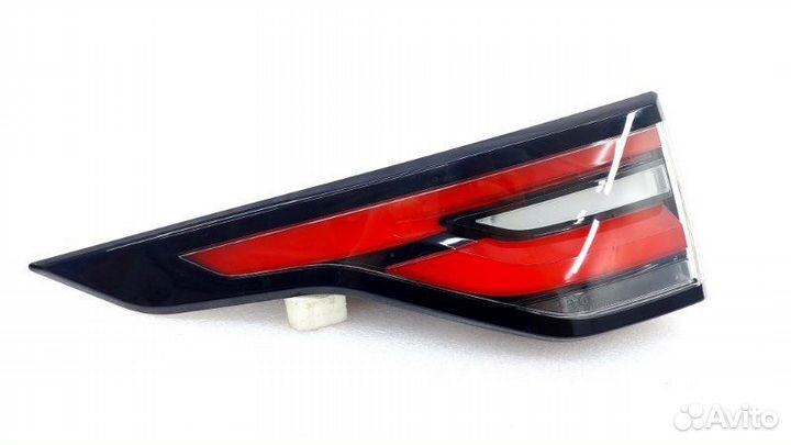 Фонарь задний левый Land Rover Discovery L462