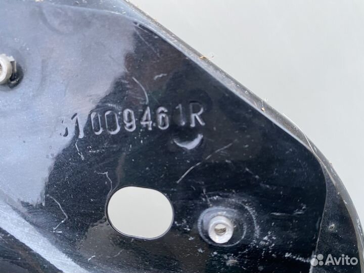 Крыло правое renault sandero 2