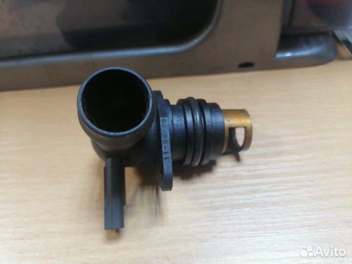 Клапан вентиляции картерных газов Bmw 5 E60