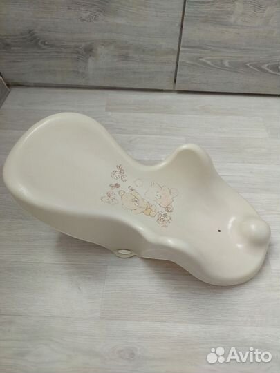 Горка и круг для купания новорождённого