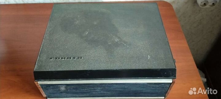 Катушечный магнитофон