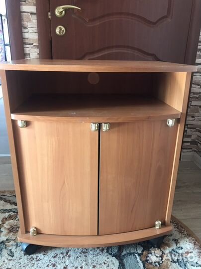 Тумба прикроватная