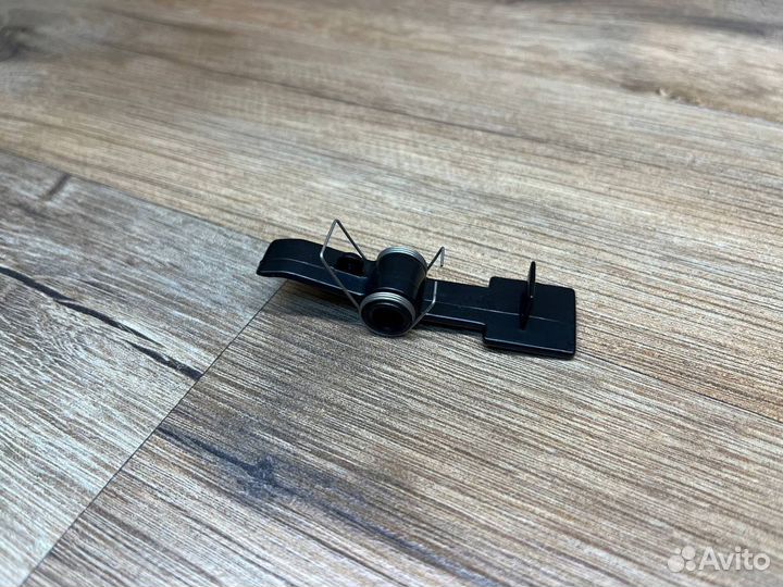 Толкатель упорного датчика левый (L) Midea M7